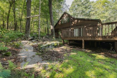 429 Pocono Drive Jenner Township PA 15531