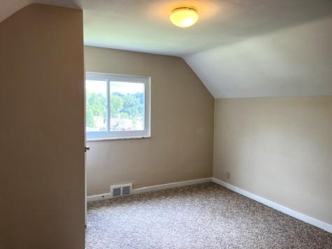 405 Clifton Avenue Shaler PA 15116