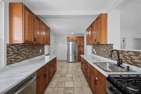 7503 Ormond Street Swissvale PA 15218