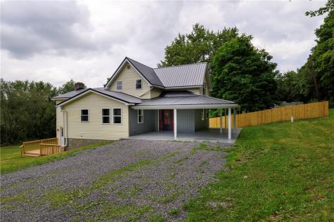 308 State Street Extension Clay Township PA 16061
