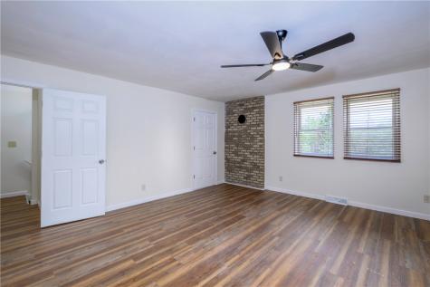 308 State Street Extension Clay Township PA 16061