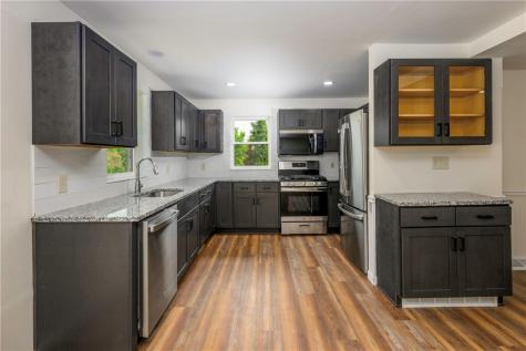 308 State Street Extension Clay Township PA 16061