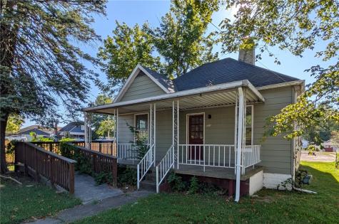 520 W Pike Street Meadowlands PA 15347