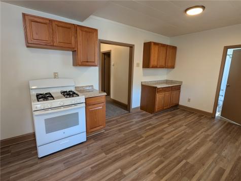 520 W Pike Street Meadowlands PA 15347