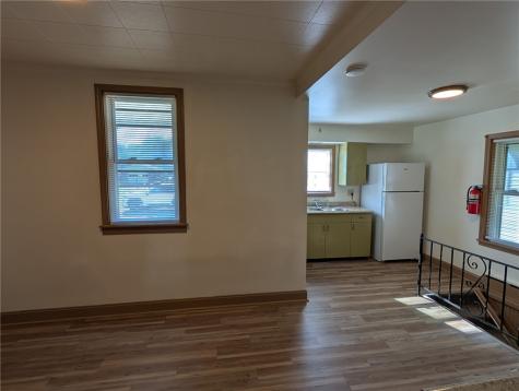 520 W Pike Street Meadowlands PA 15347