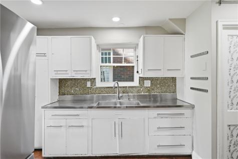 5443 Wellesley Avenue Highland Park PA 15206