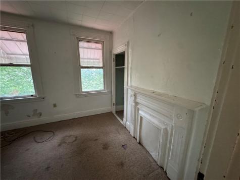 3711 Wapello Street Brighton Heights PA 15212