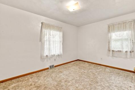 521 S Columbia Avenue Somerset Boro PA 15501