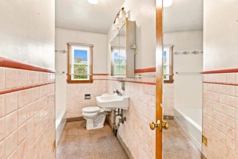 521 S Columbia Avenue Somerset Boro PA 15501