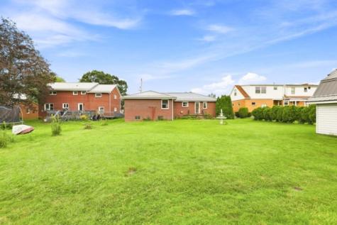 521 S Columbia Avenue Somerset Boro PA 15501