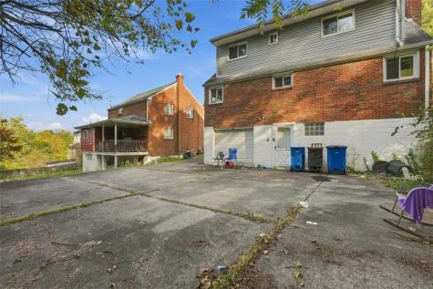 201 Key Drive Penn Hills PA 15235