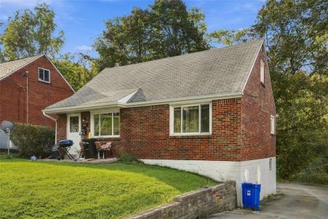201 Key Drive Penn Hills PA 15235