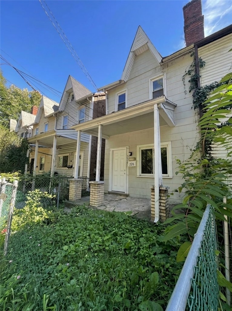226 Flowers Avenue Hazelwood PA 15207