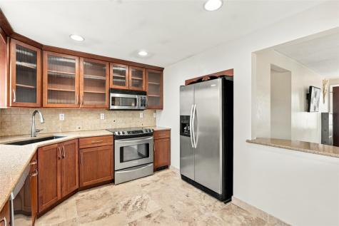 1118 Girard Road Whitehall PA 15227