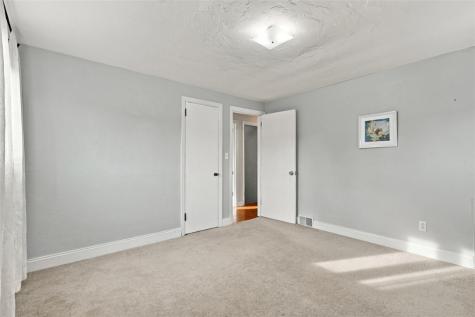 1118 Girard Road Whitehall PA 15227