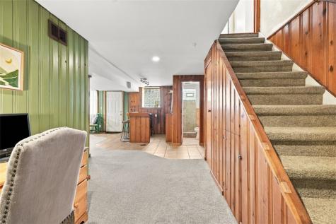 1118 Girard Road Whitehall PA 15227
