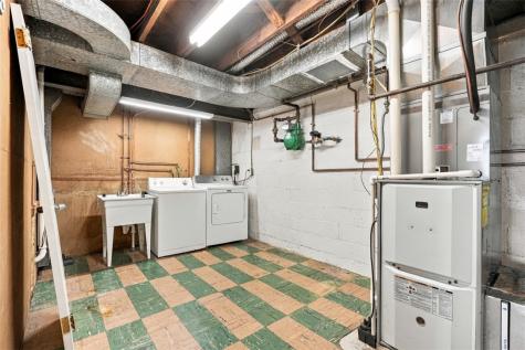 1118 Girard Road Whitehall PA 15227