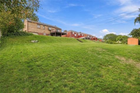 1118 Girard Road Whitehall PA 15227
