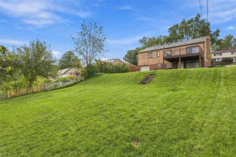 1118 Girard Road Whitehall PA 15227