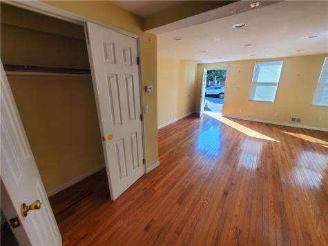 61 S 19th Street South Side PA 15203