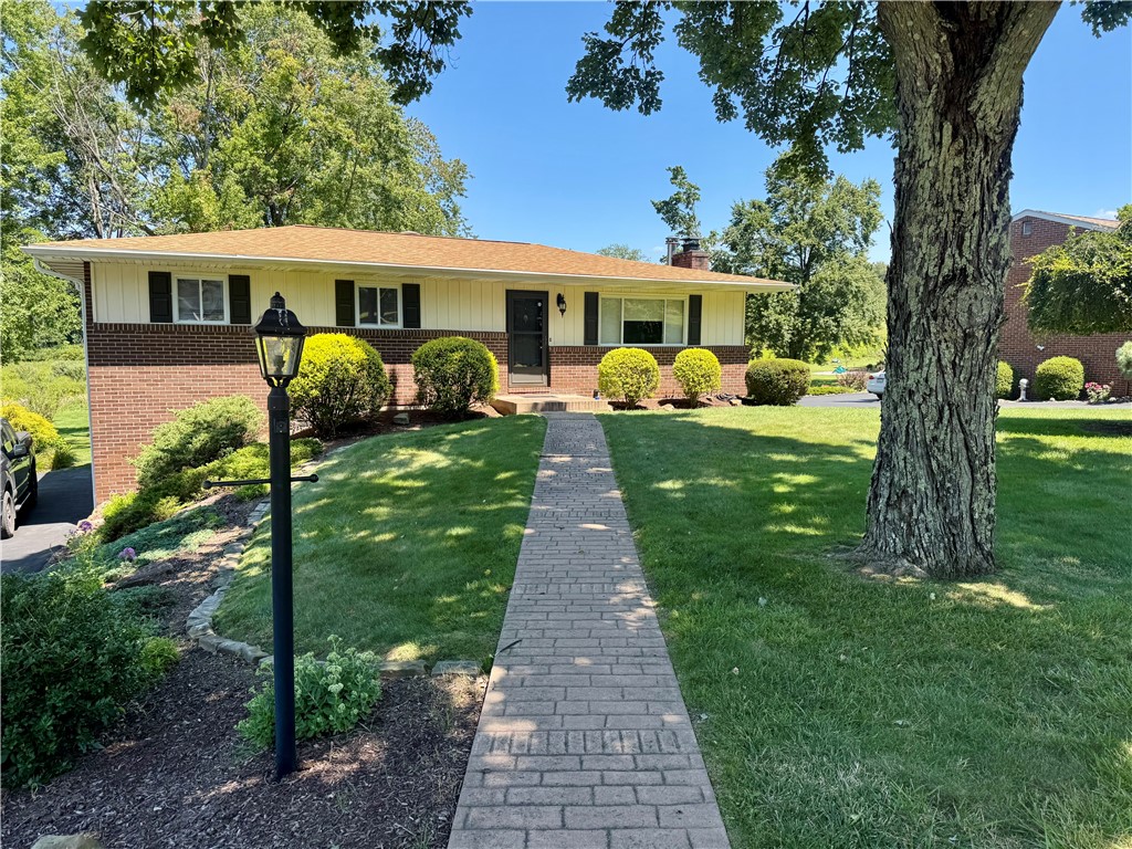 135 Hampton Court Township Of But Sw PA 16002