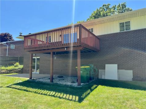 135 Hampton Court Township Of But Sw PA 16002