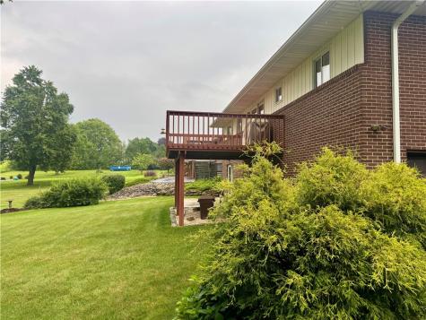 135 Hampton Court Township Of But Sw PA 16002