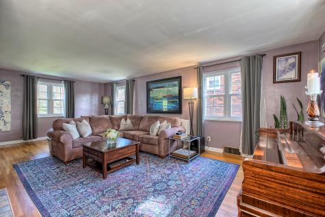 5358 Fieldcrest Drive Whitehall PA 15236