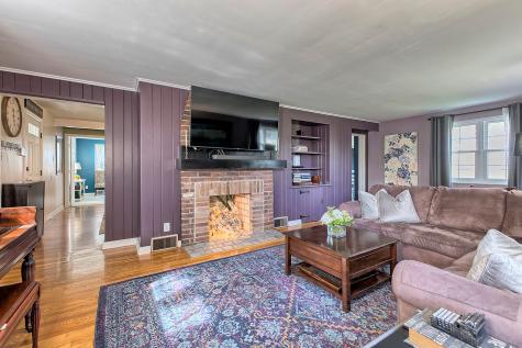 5358 Fieldcrest Drive Whitehall PA 15236