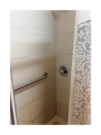 7031 Chaucer Street Homewood Brushton PA 15208