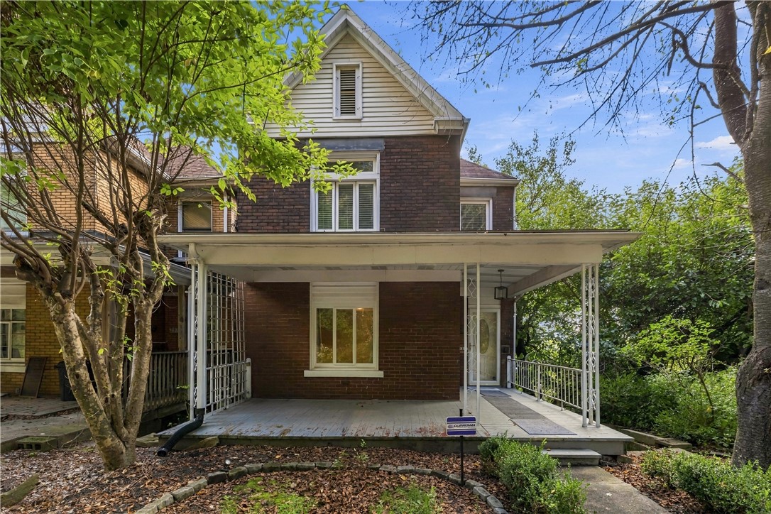 2368 Buena Vista Street Swissvale PA 15218