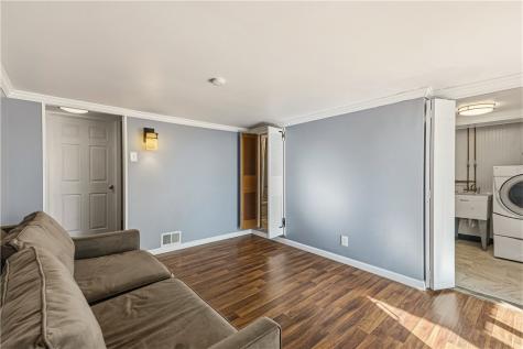 2368 Buena Vista Street Swissvale PA 15218