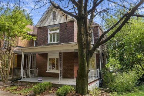 2368 Buena Vista Street Swissvale PA 15218