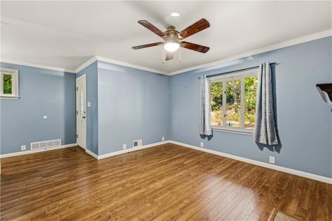 2368 Buena Vista Street Swissvale PA 15218