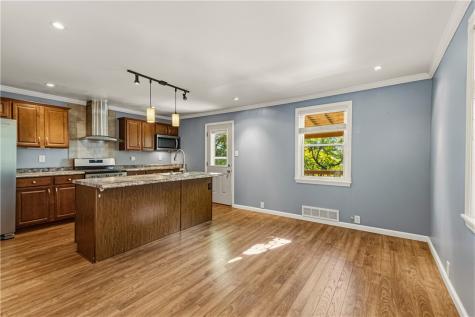 2368 Buena Vista Street Swissvale PA 15218