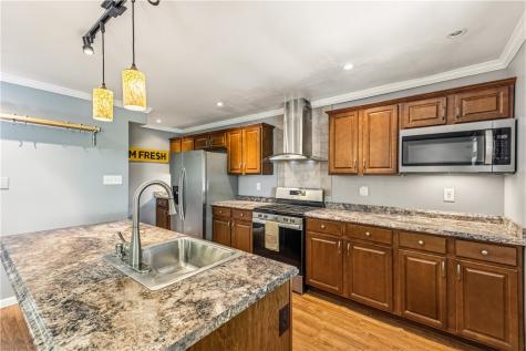 2368 Buena Vista Street Swissvale PA 15218