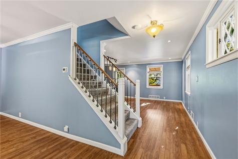 2368 Buena Vista Street Swissvale PA 15218