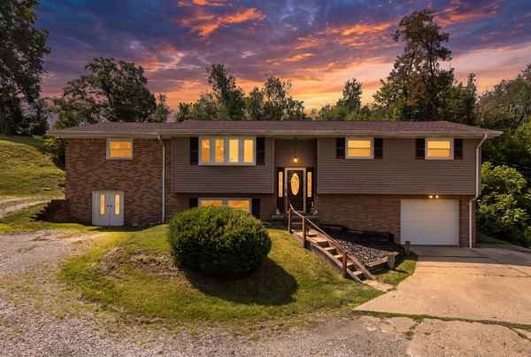 25 Liberty Avenue Smith PA 15021