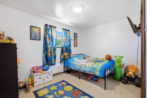 25 Liberty Avenue Smith PA 15021