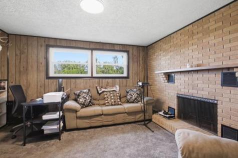 25 Liberty Avenue Smith PA 15021