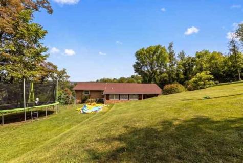 25 Liberty Avenue Smith PA 15021