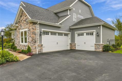 528 Harvest View Drive Peters Township PA 15367