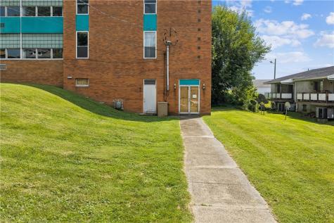 371 Linmore Avenue Baden PA 15005