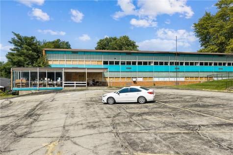 371 Linmore Avenue Baden PA 15005