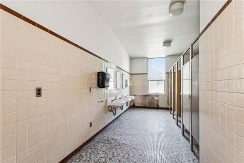 371 Linmore Avenue Baden PA 15005