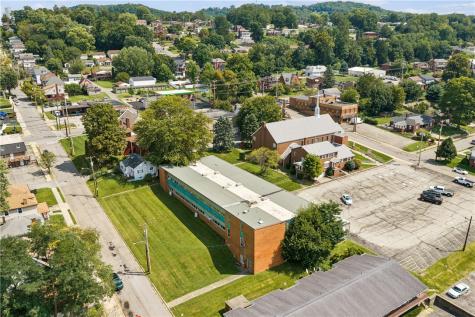 371 Linmore Avenue Baden PA 15005