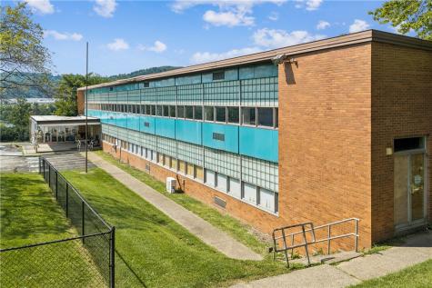 371 Linmore Avenue Baden PA 15005