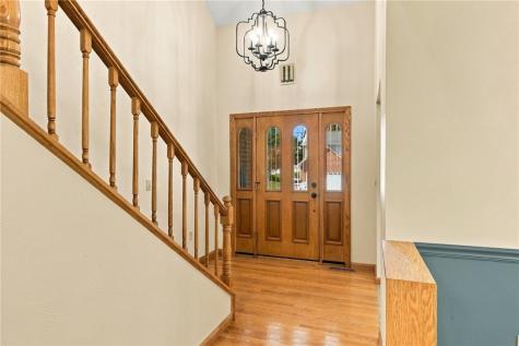 909 Clayton Drive Hempfield Township PA 15601