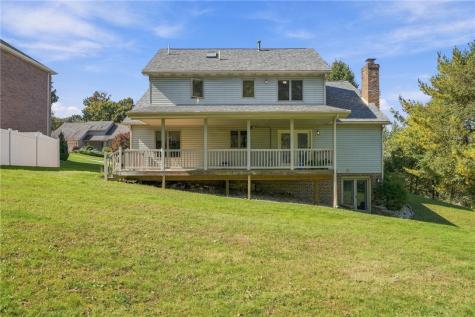 909 Clayton Drive Hempfield Township PA 15601