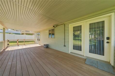 909 Clayton Drive Hempfield Township PA 15601